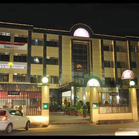 Grand Continental Hotel Allāhābād Junction Kültér fotó